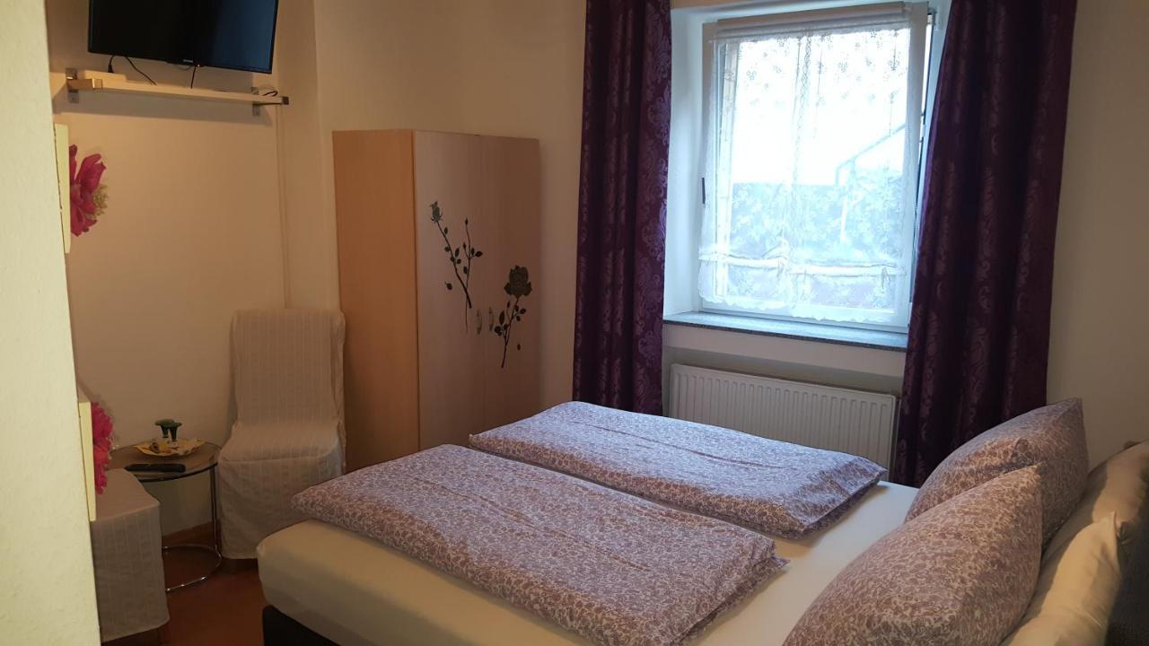 Haus Christiane Bed & Breakfast โคเคห์ม ภายนอก รูปภาพ