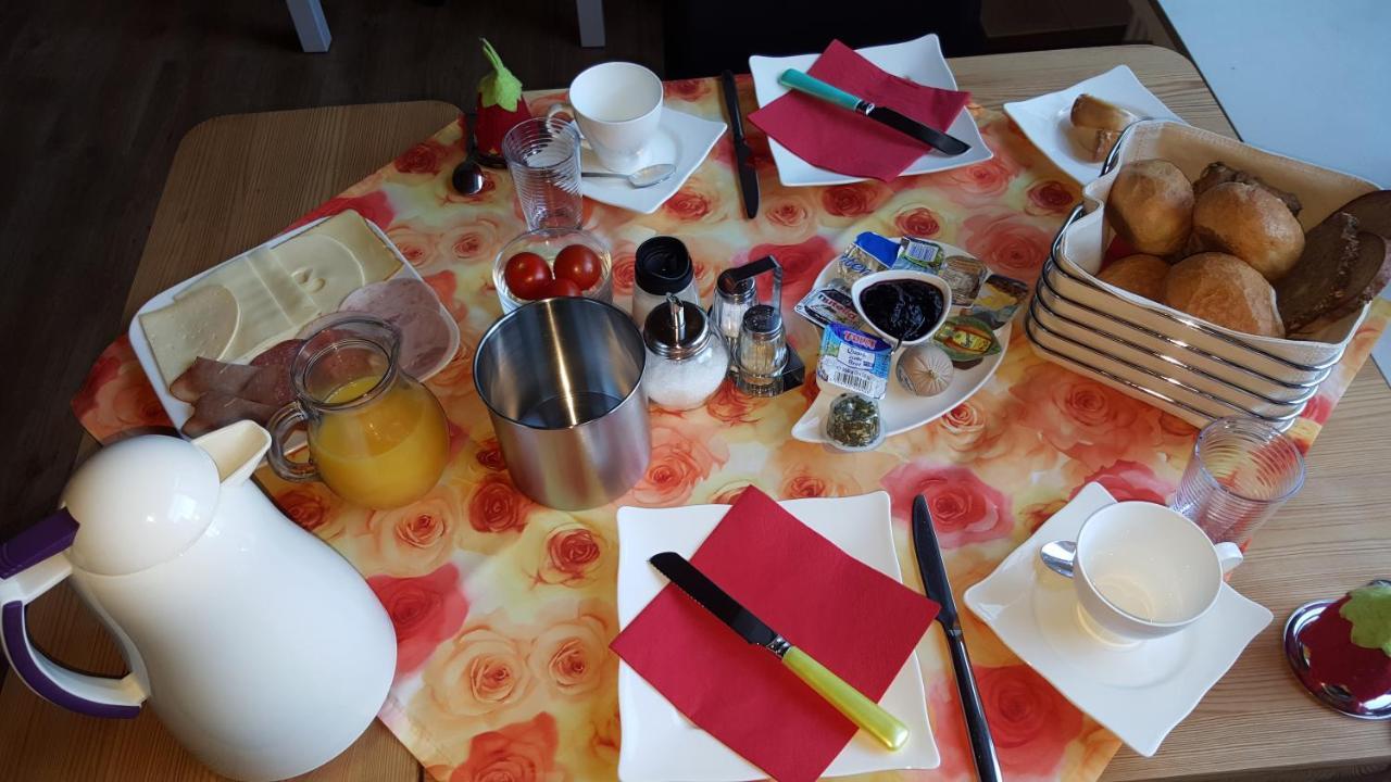 Haus Christiane Bed & Breakfast โคเคห์ม ภายนอก รูปภาพ